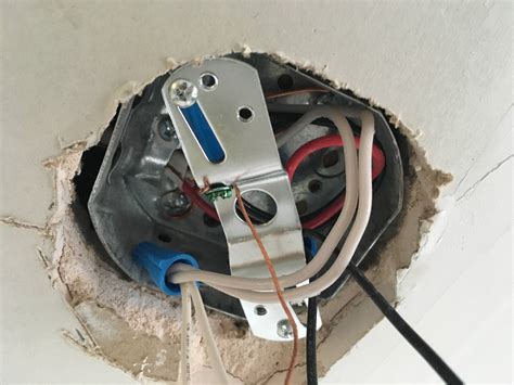 how to connect junction box to ceiling|installing ceiling outlet box.